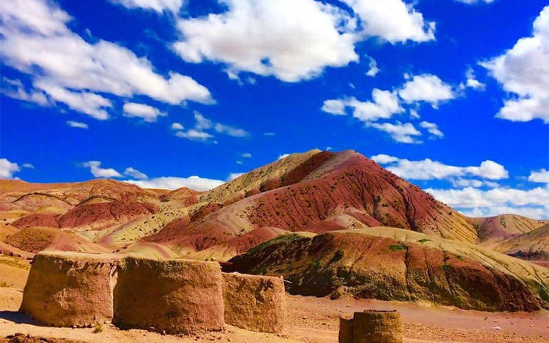 اهمیت رنگهای کوه آلاداغ لار