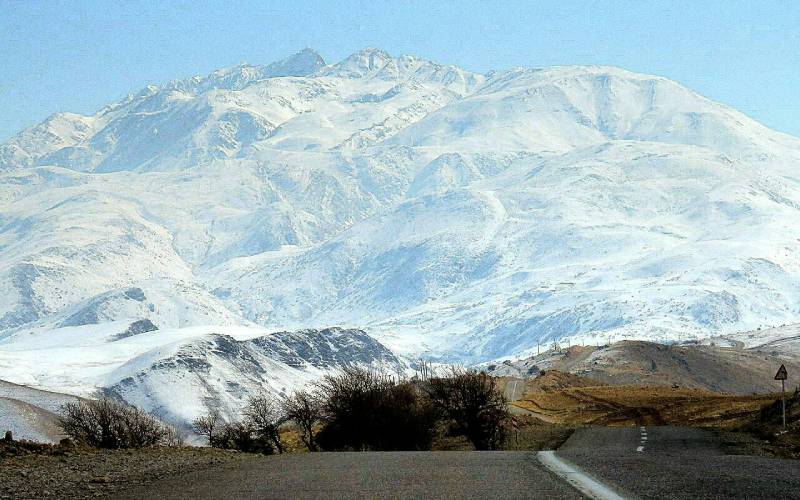 مسیر دسترسی به دره نی گاه